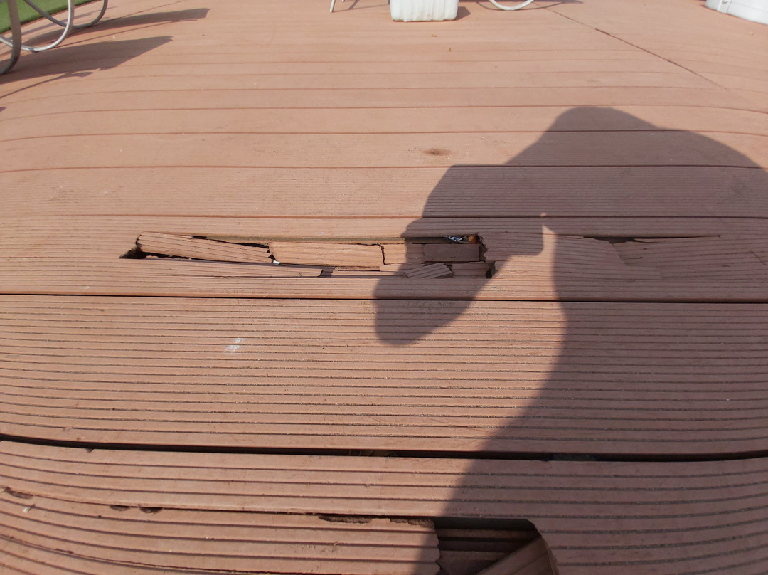 Ada Beach Hotel主图