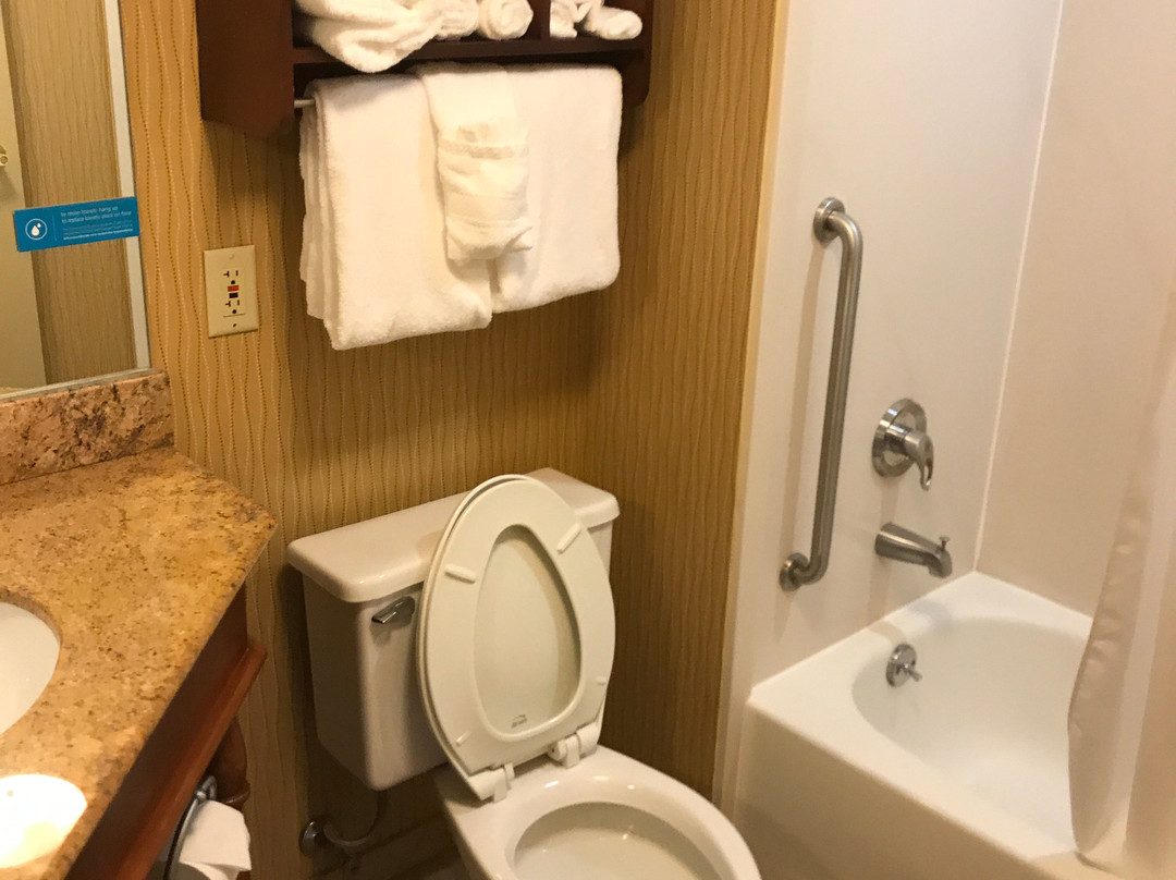 Hampton Inn Chambersburg主图