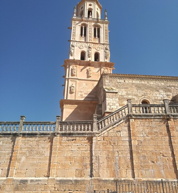Real Colegiata Santa Maria del Campo-Santa Maria del Campo必去景点