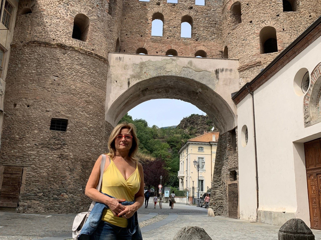 Porta Savoia-Susa必去景点