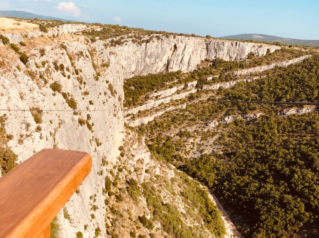 Zip Line Cikola Canyon景点图片