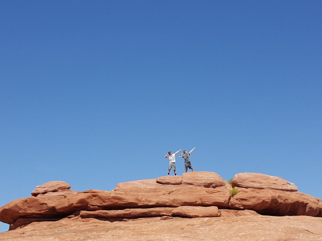 Cave Spring-峡谷地国家公园必去景点
