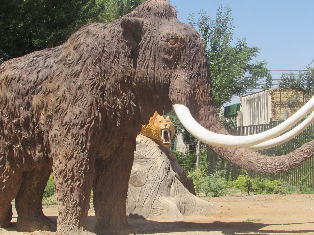 Aula de la Naturaleza el Aguadero-Padul必去景点