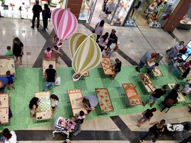 Shivat Hakohavim Mall-荷兹利亚必去景点