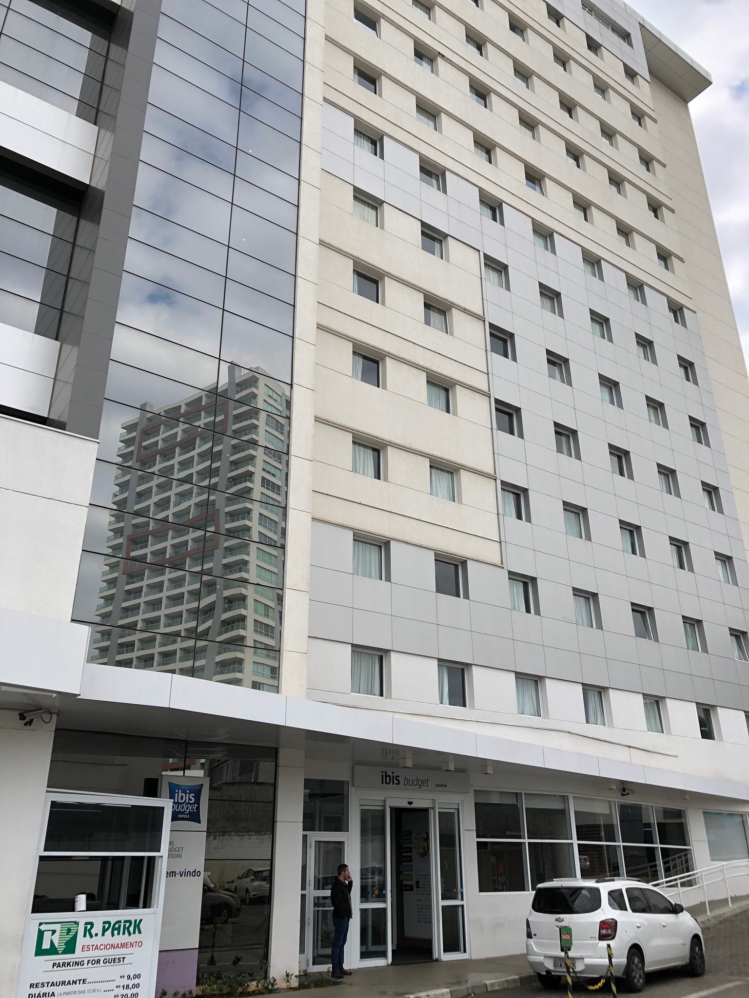 容迪亚伊购物中心宜必思快捷酒店-浴室