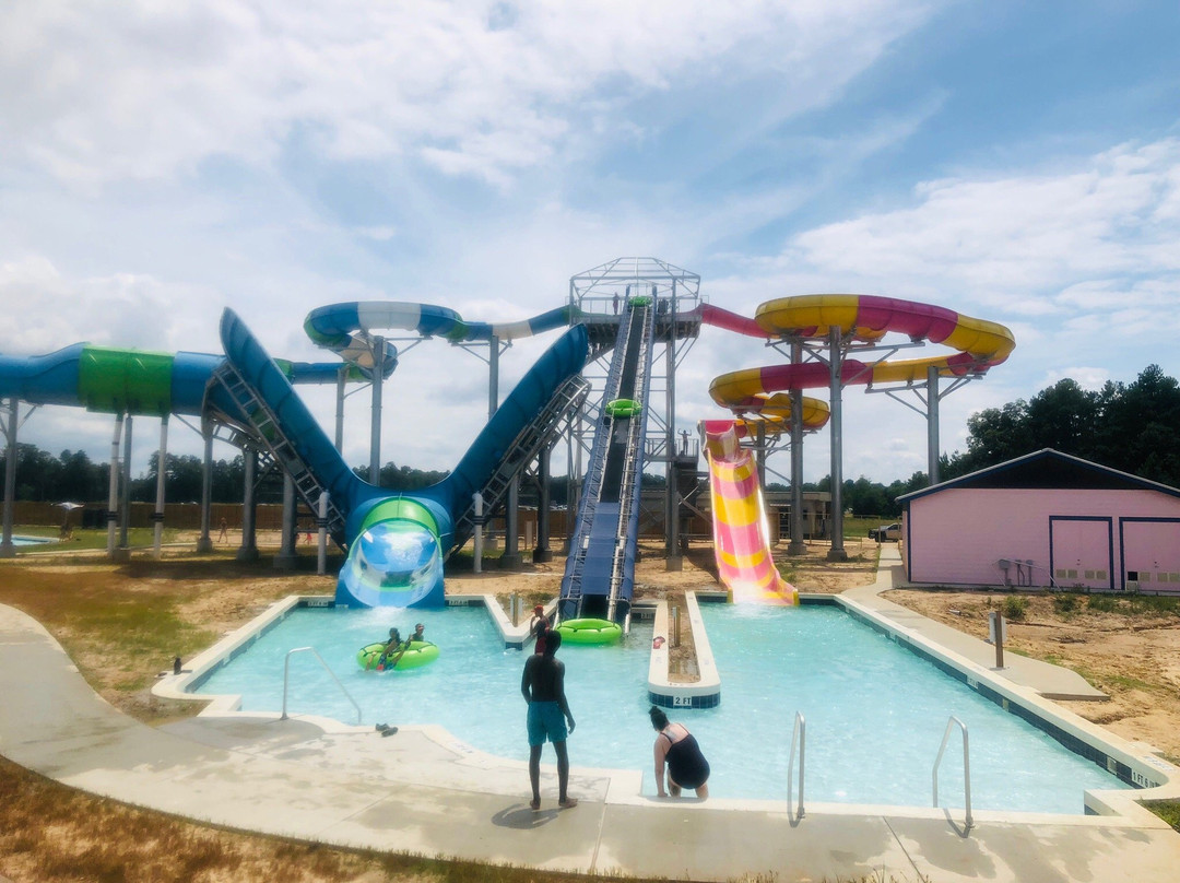 Big Rivers Waterpark-New Caney必去景点