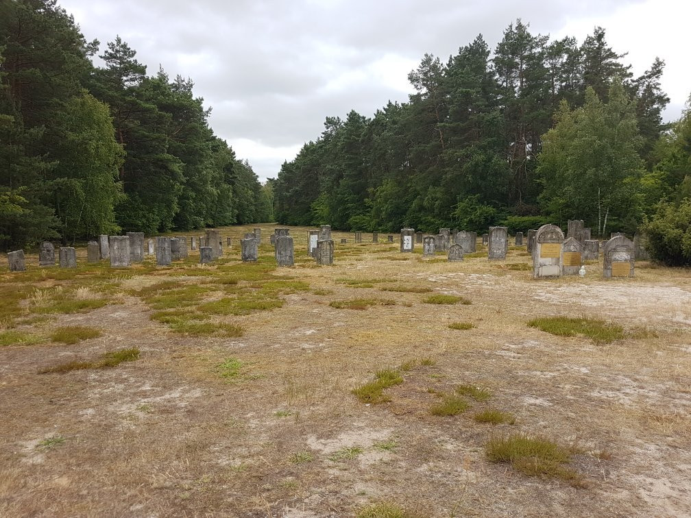 Kulmhof Death Camp Museum景点图片