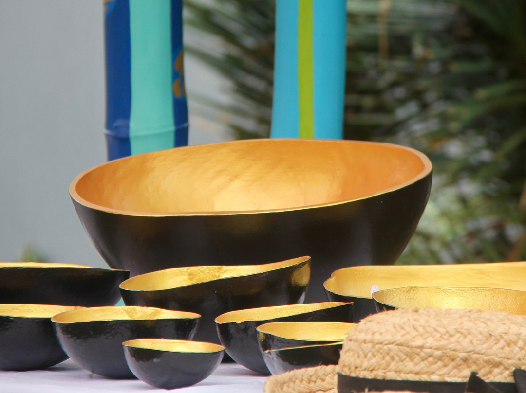 Ysnay-Le Lamentin必去景点