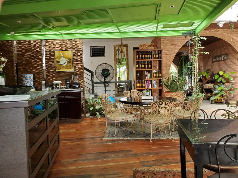 Gwandalan House主图