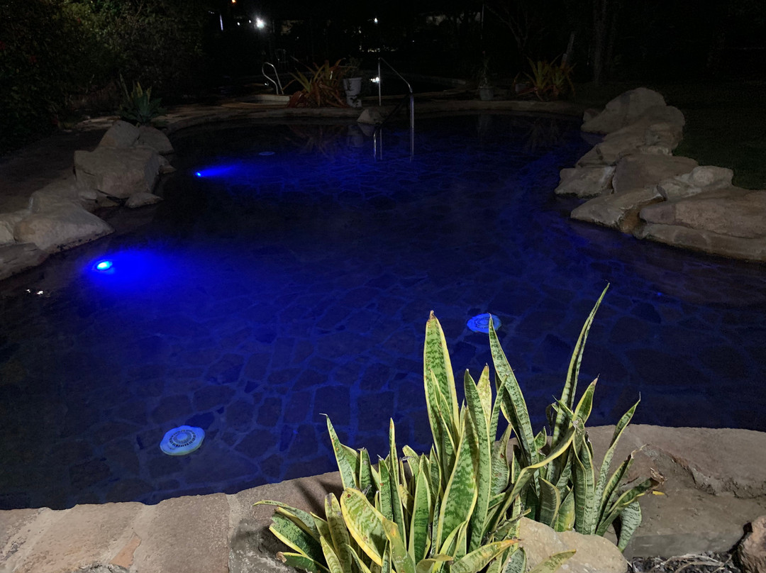 Innot Hot Springs Hotel Motel主图