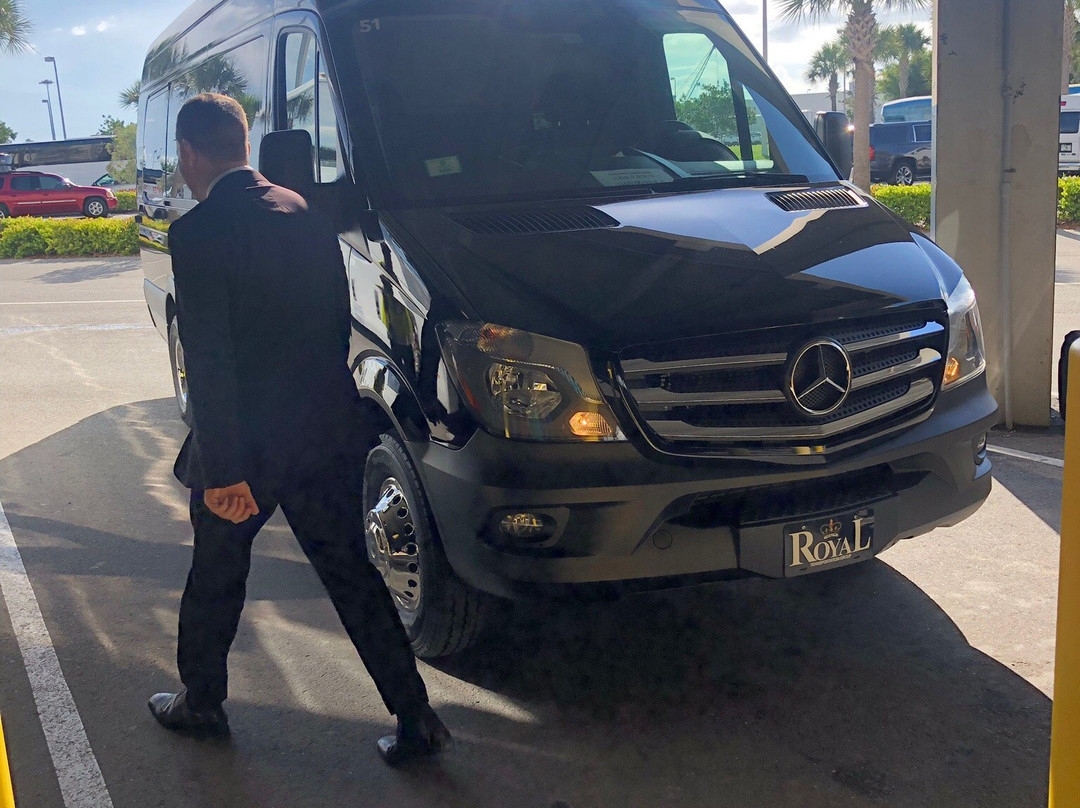 Sunshine Limousine & Sedan Service景点图片