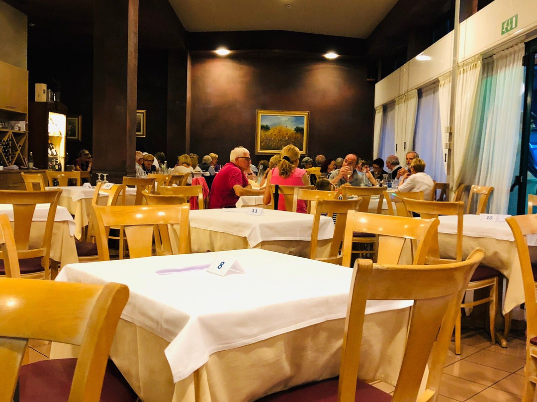 Hotel Restaurant Meeting主图