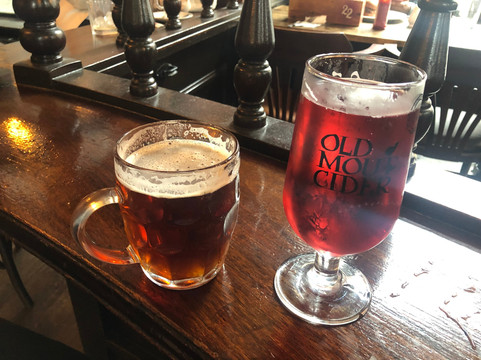 Historic Pub Tours-伦敦必去景点