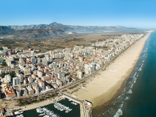 信天翁酒店主图