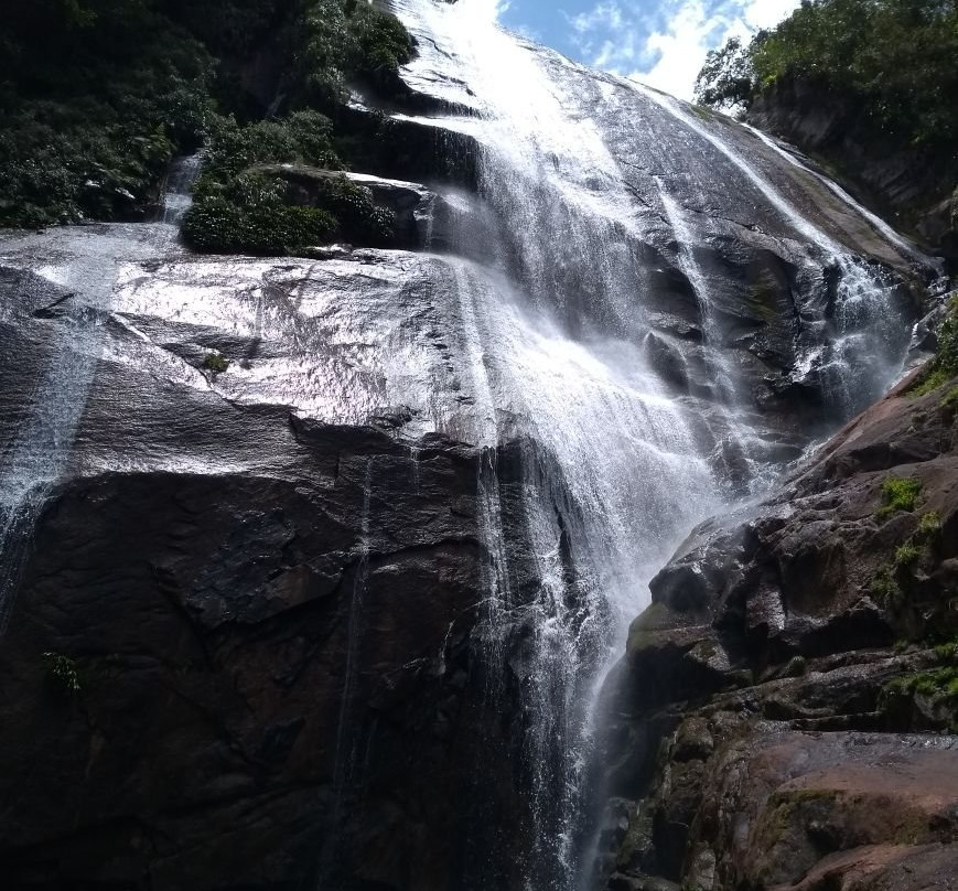 Gato Waterfall-伊利亚贝拉必去景点