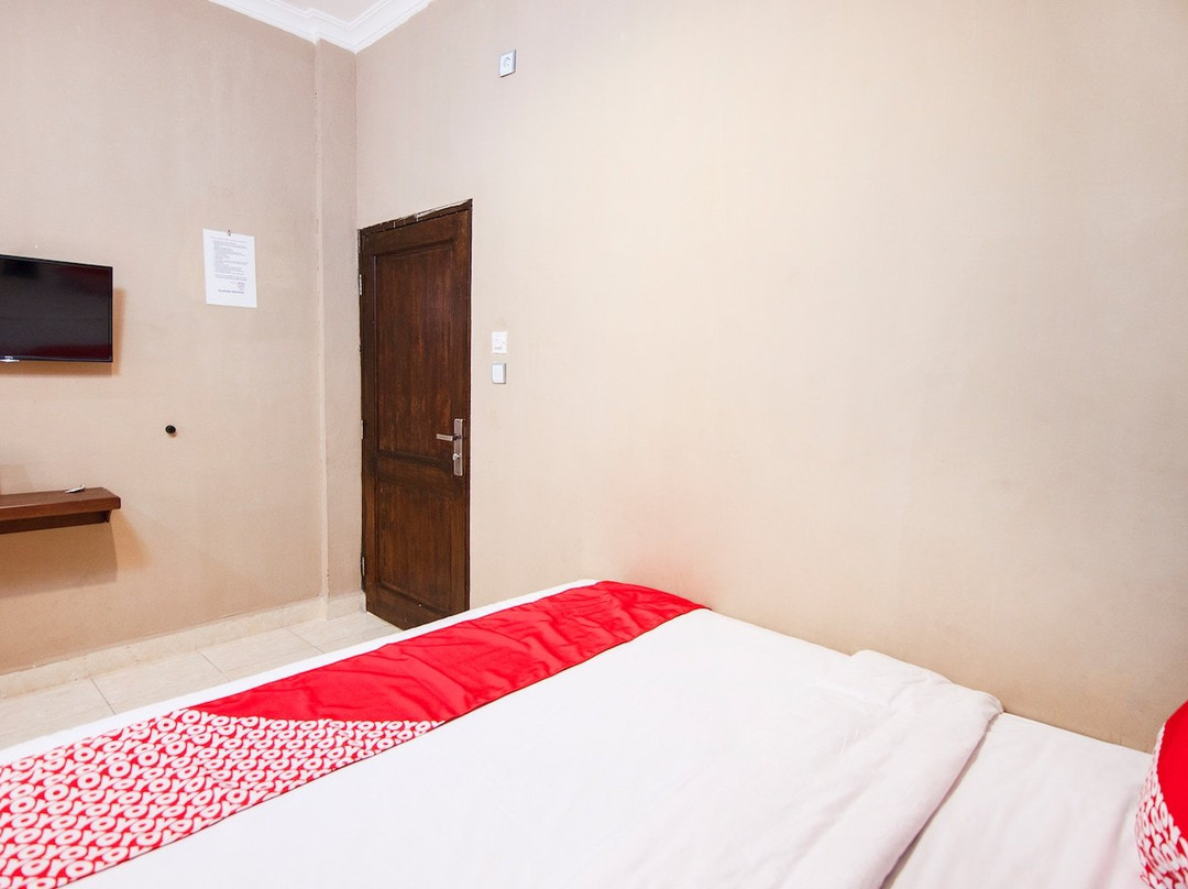 Tebing Tinggi酒店住宿-OYO 519 Coin Mulia Hotel