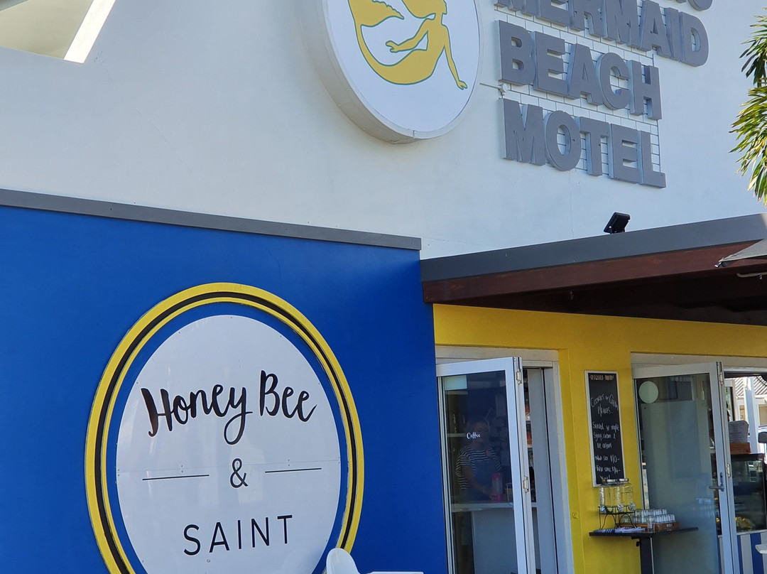 安蒙提哥美人鱼海滩旅馆主图