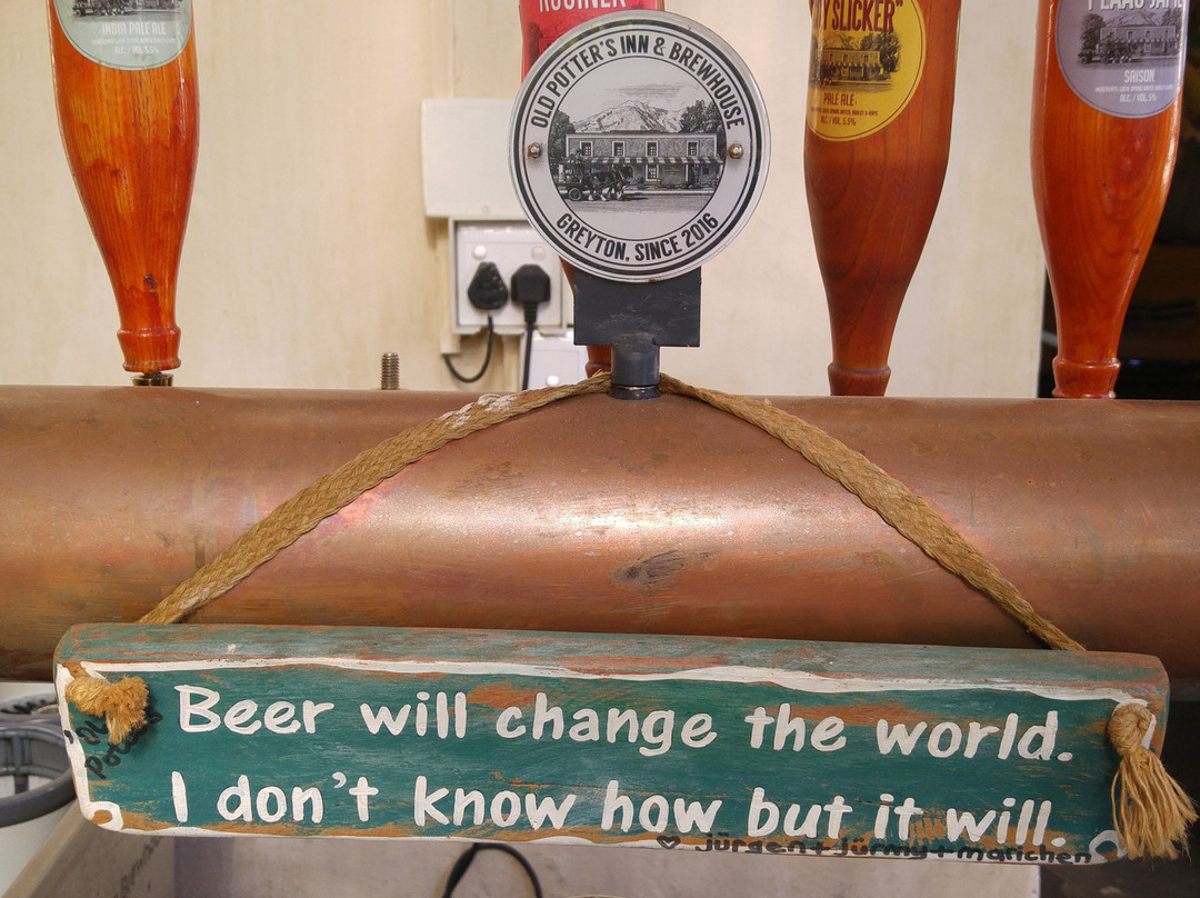 Old Potter's Inn and Brewhouse主图