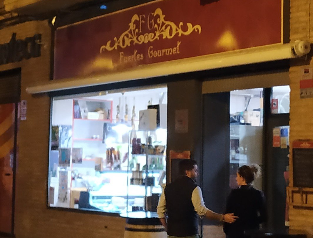 San Adrian旅游景点-Fuertes Gourmet