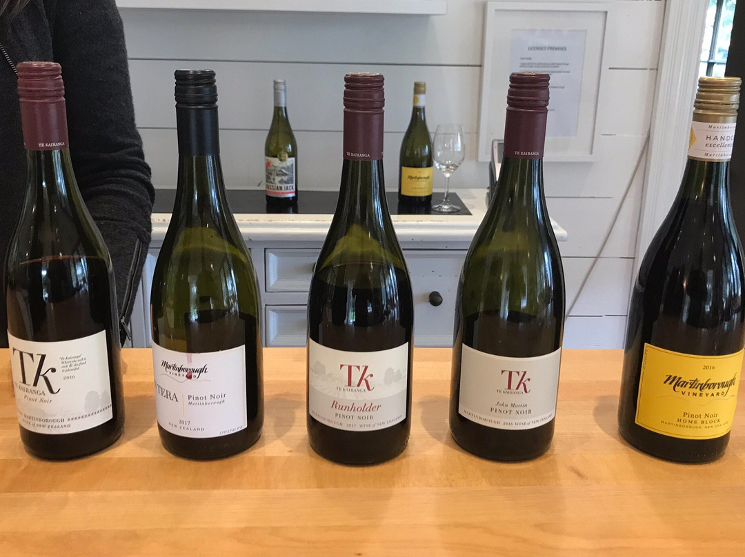 Te Kairanga Wines景点图片