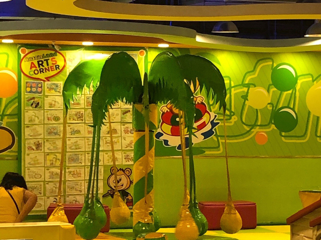 Tom’s World-Bacoor必去景点