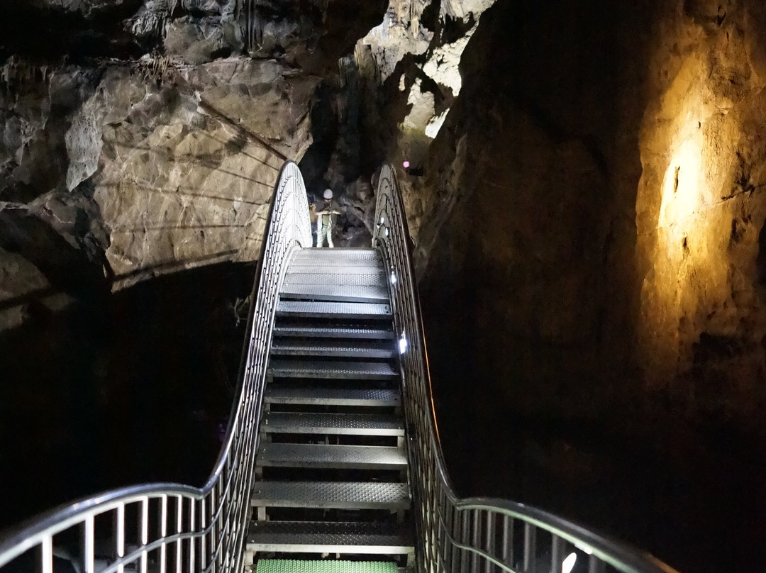 Seongryugul Cave-蔚珍郡必去景点