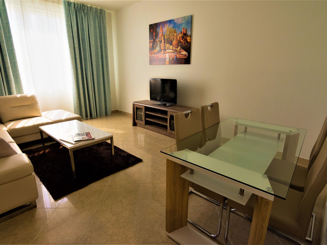 阿布扎比广场酒店式公寓主图