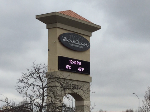 Windsor Crossing Premium Outlets-LaSalle必去景点