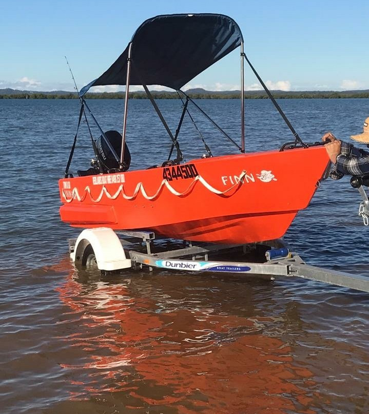 Redland Bay Boat Hire景点图片