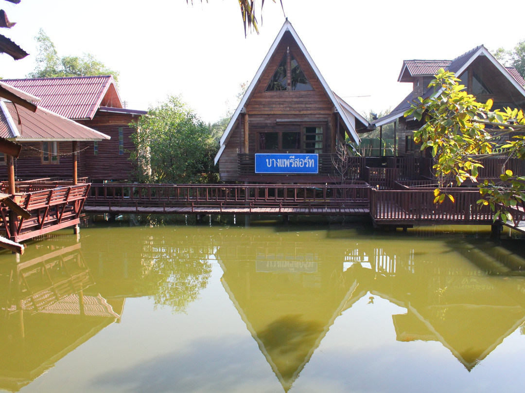 Bangphae Resort