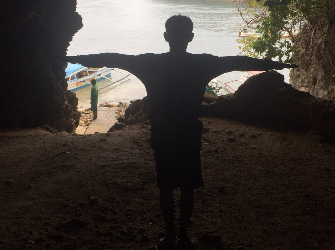 Cuenco Cave-阿拉米诺市必去景点