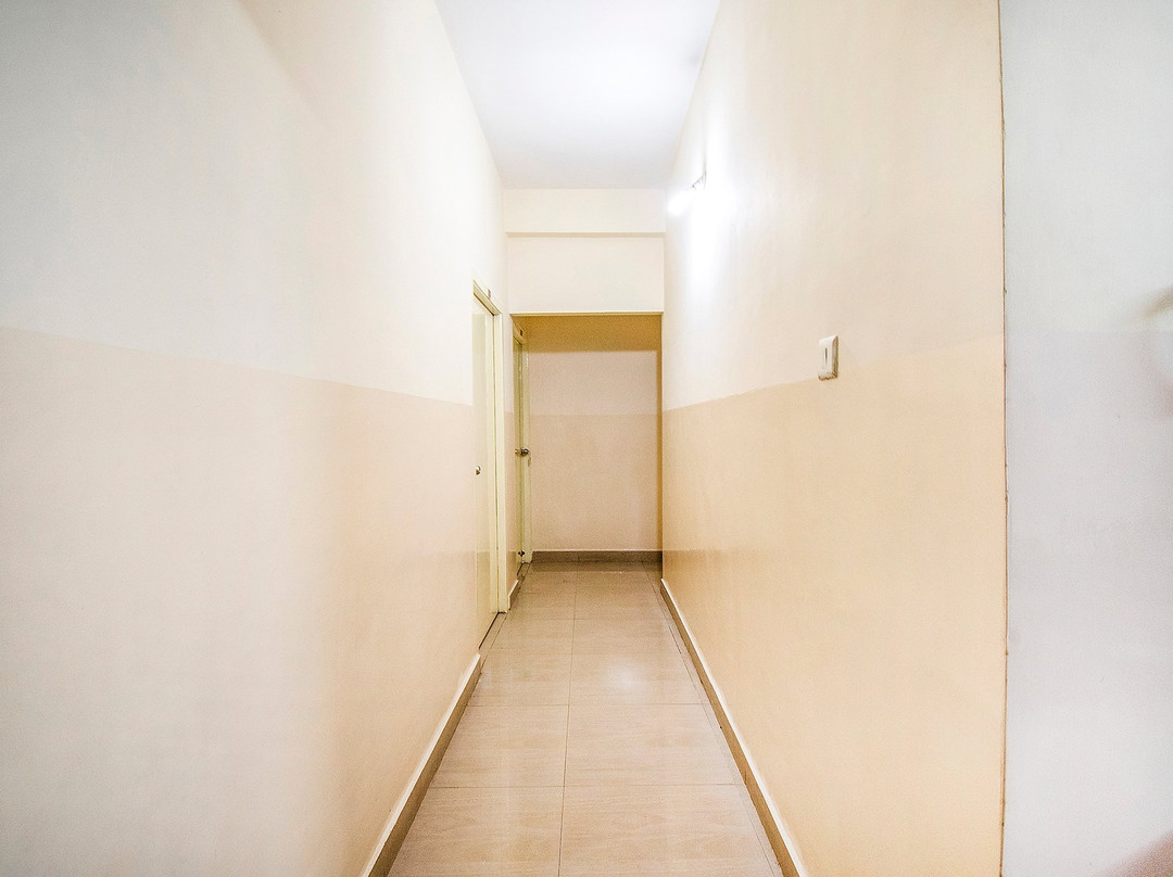 FabHotel Aditya Yatri Nivas主图