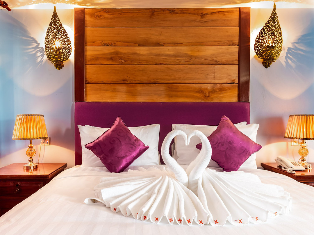 Cheata Residence主图