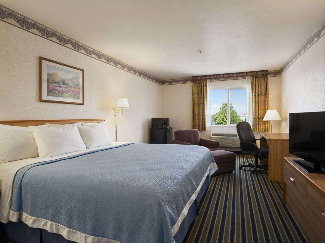 Days Inn by Wyndham Springville主图