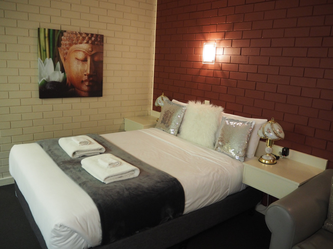 Sandpipers at Millicent主图