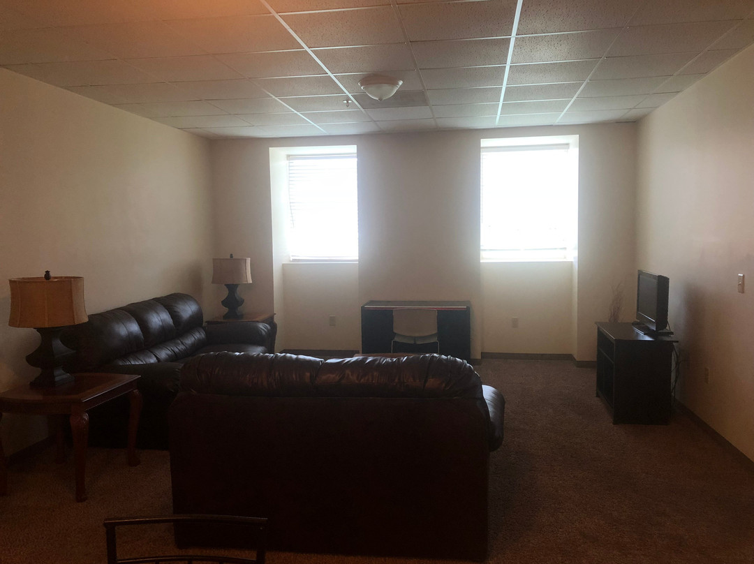 The Bridges Inn & Extended Stay Suites主图