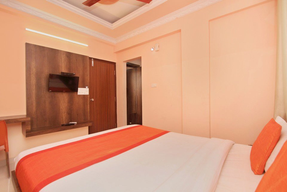Shravya Residency主图