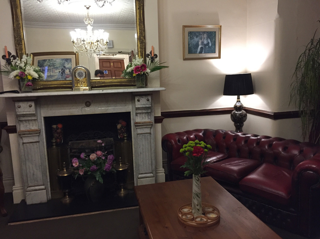 Pymgate Lodge Airport Hotel主图