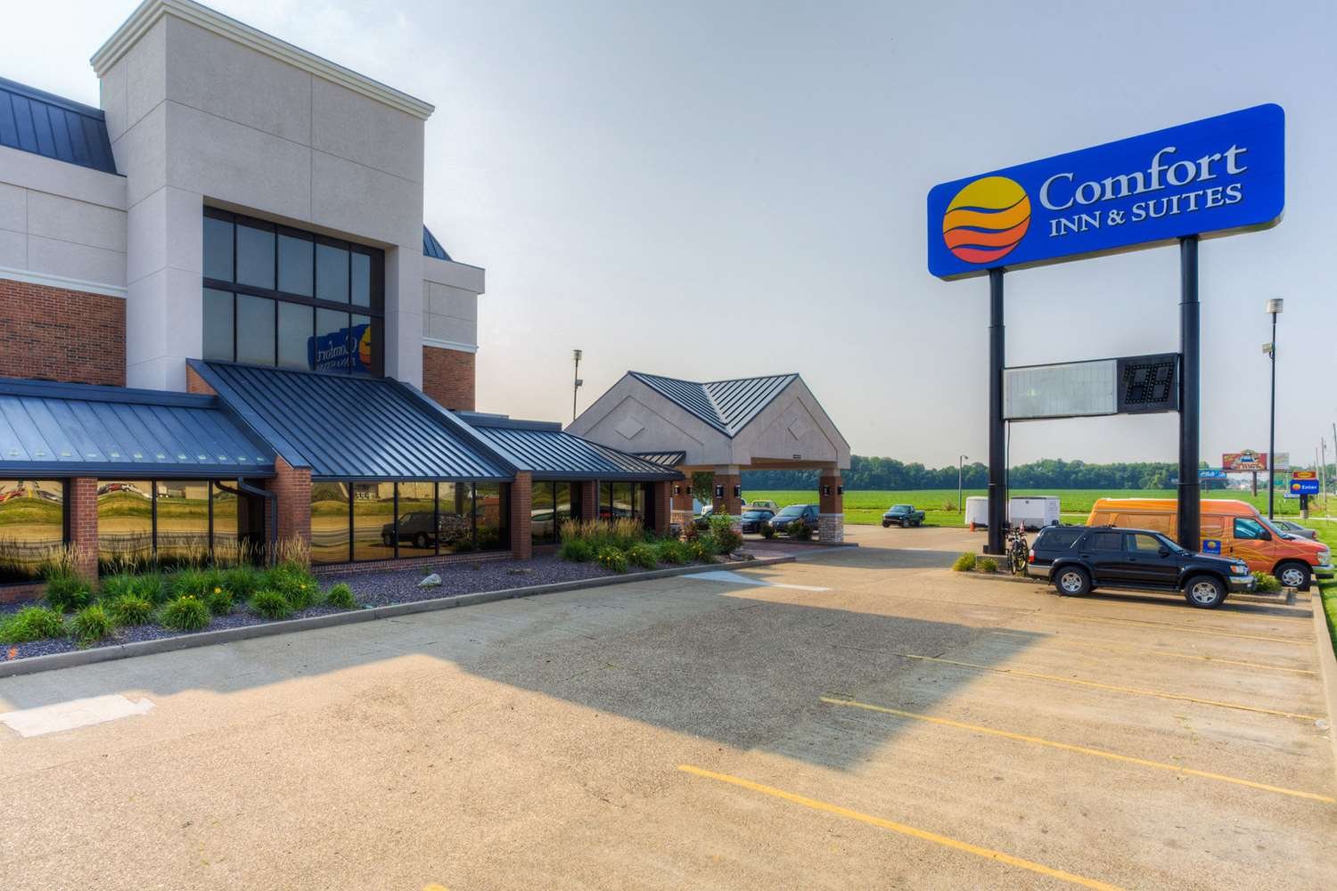 Comfort Inn & Suites Evansville Airport-官方