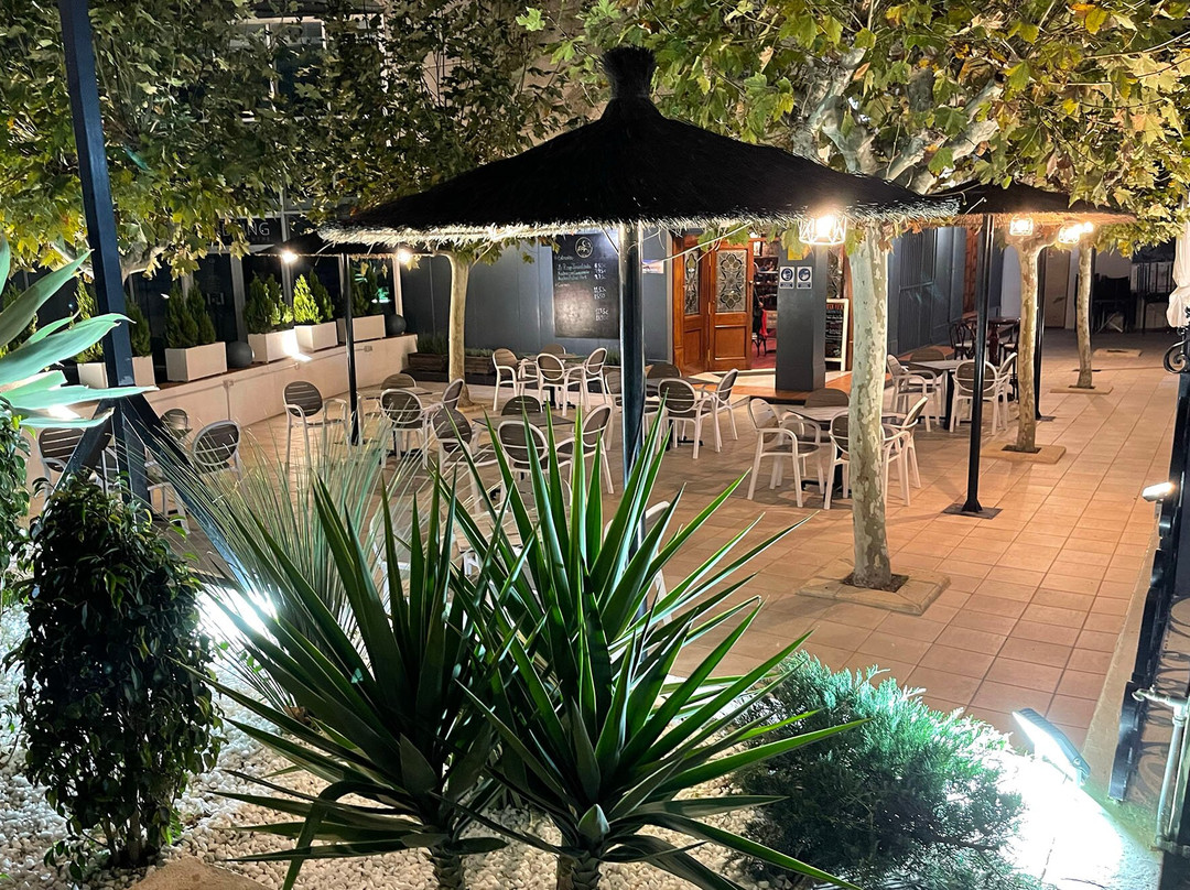 Mister Ringo Music Bar