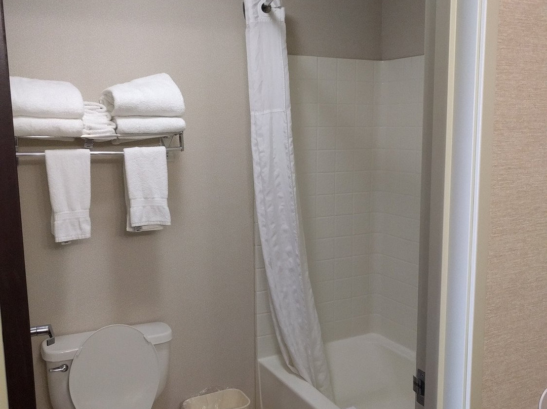 盐湖城机场凯富套房酒店主图