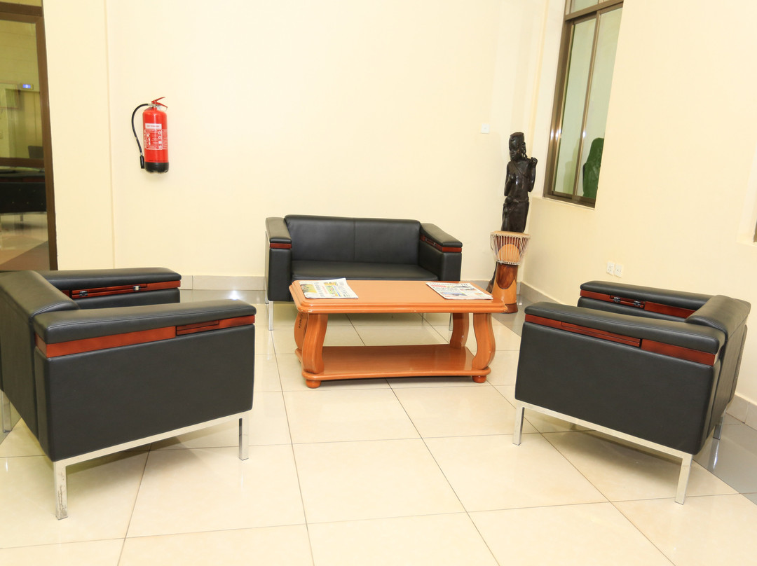 Kingsway Hotel主图