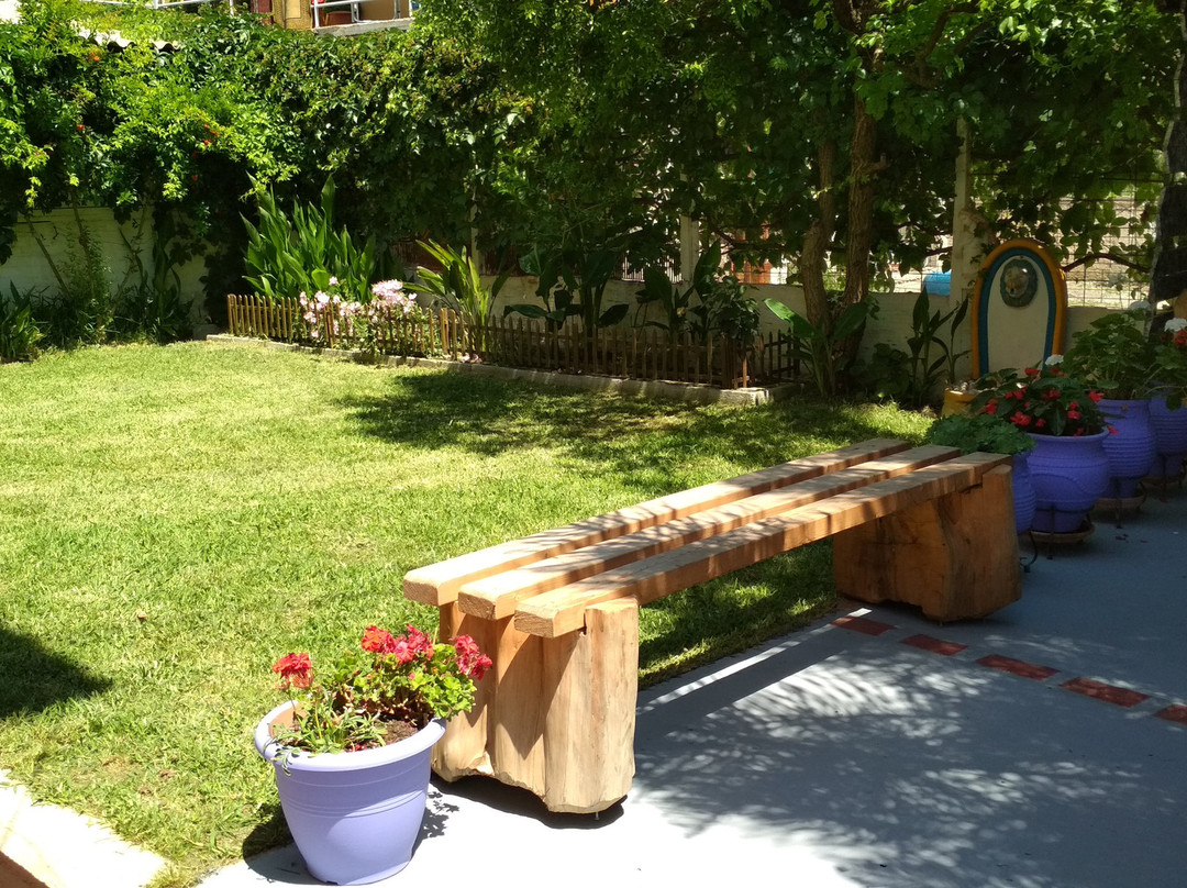 Gogo's Rooms & Studios主图