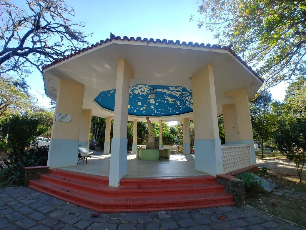 Parque das Águas Minerais Salutaris-Paraiba Do Sul必去景点