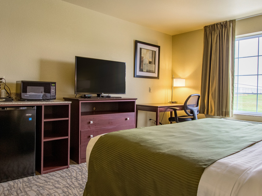 Cobblestone Hotel and Suites - Hutchinson主图