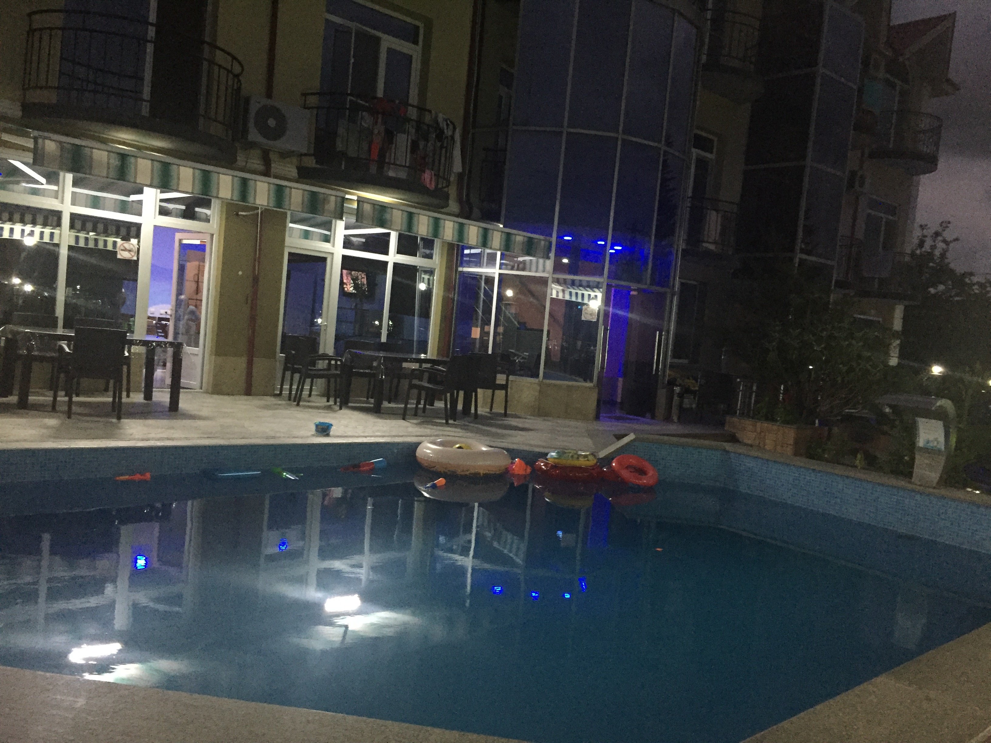 Delta Hotel-泳池