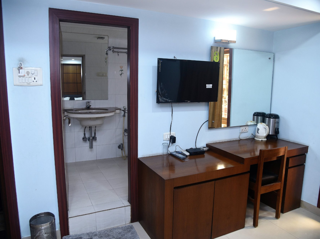 Super Collection O Shanti Bhawan Bank More Formerly Madhulika主图