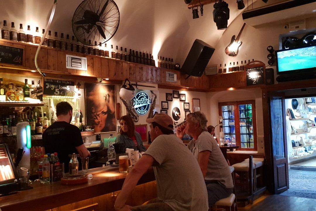 Two Brothers Bar-费拉必去景点