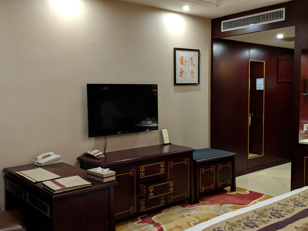 华夏国际大酒店主图