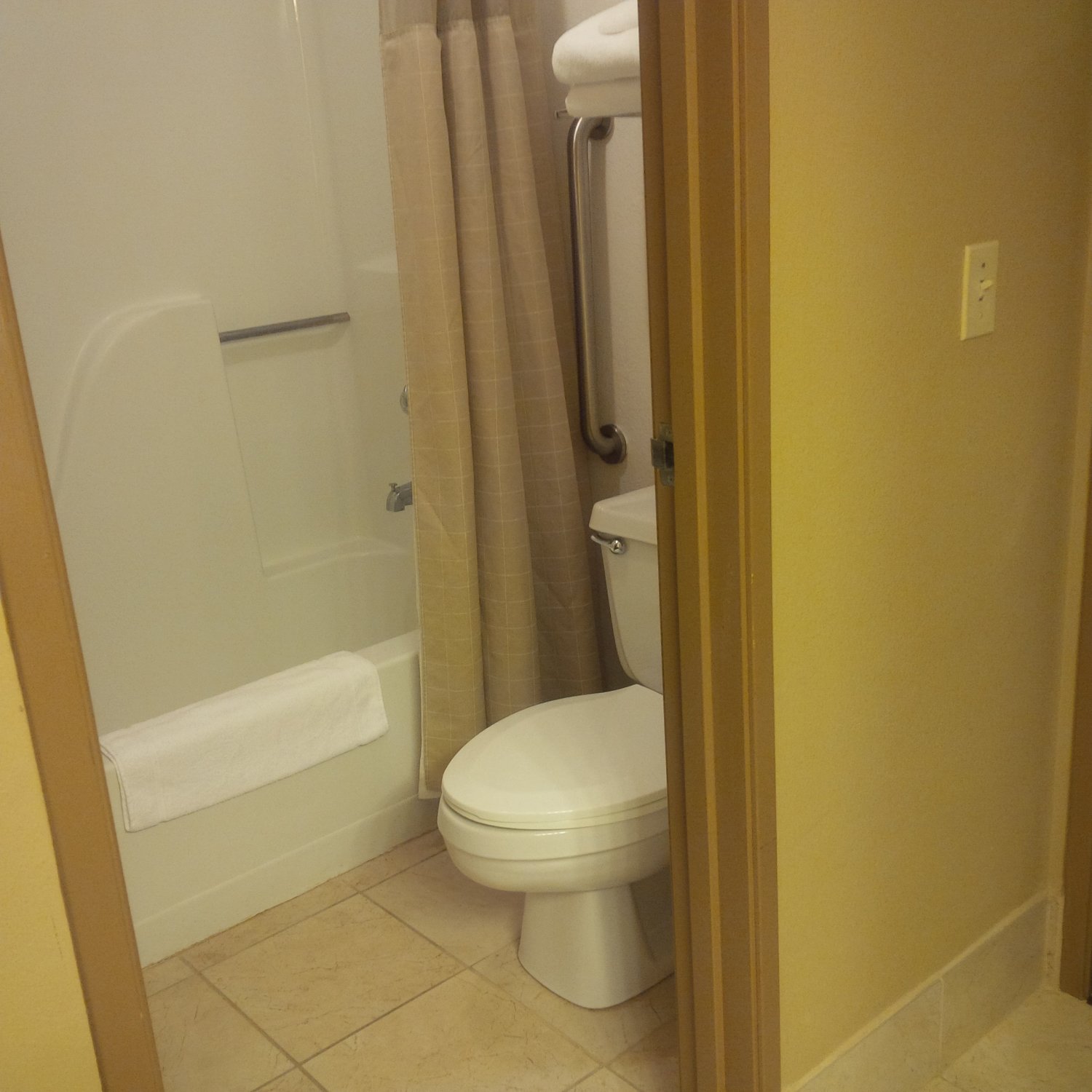 Best Western Sycamore Inn-浴室